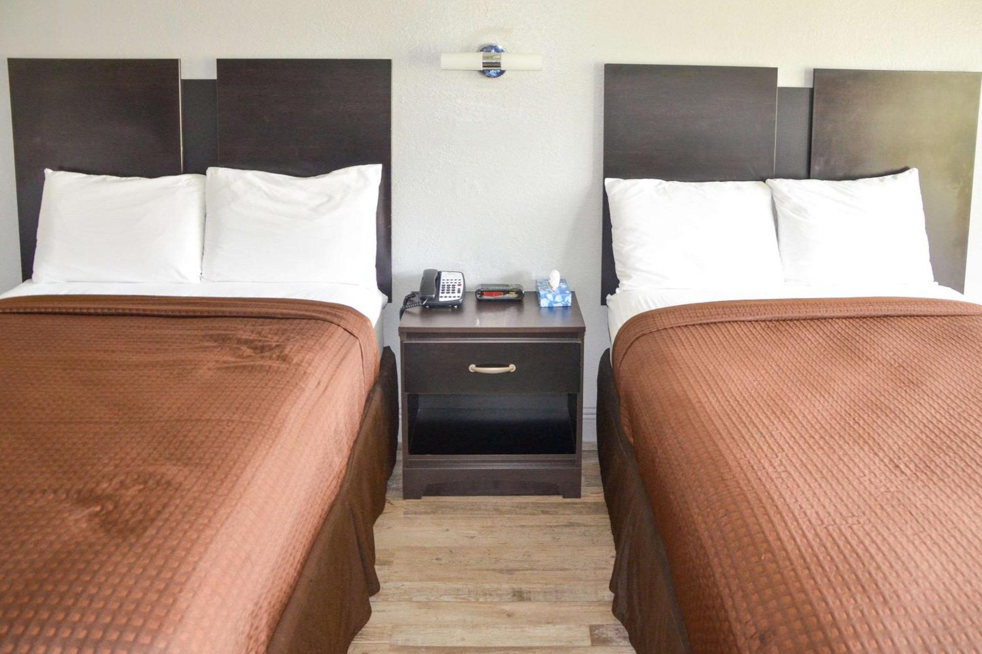 Rodeway Inn Sun City Center المظهر الخارجي الصورة