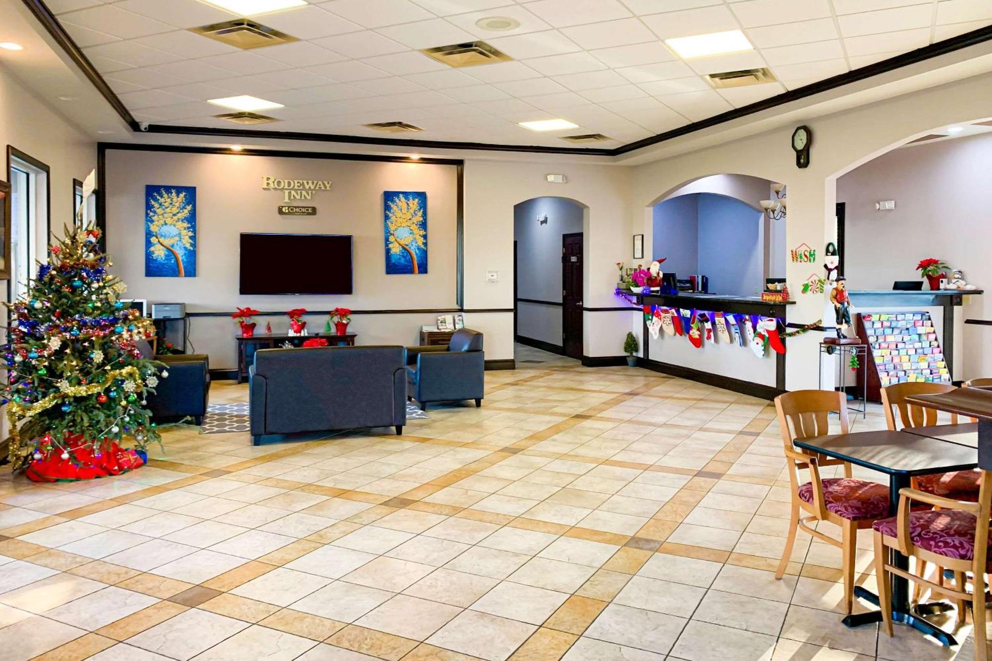 Rodeway Inn Sun City Center المظهر الخارجي الصورة